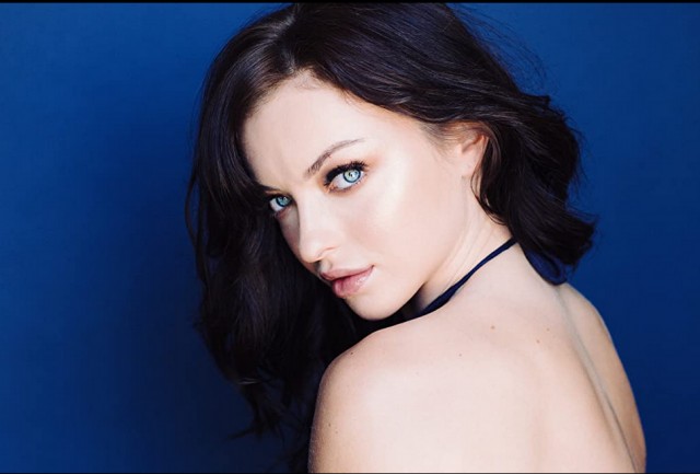 Francesca Eastwood Fotoğrafları 16