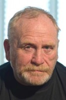 James Cosmo Fotoğrafı