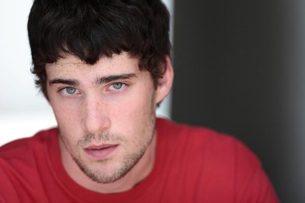 Levi Fiehler Fotoğrafı