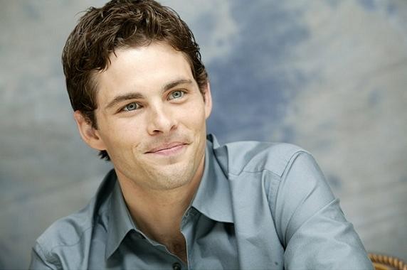 James Marsden Fotoğrafları 133