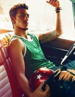 Eric Balfour Fotoğrafları 15