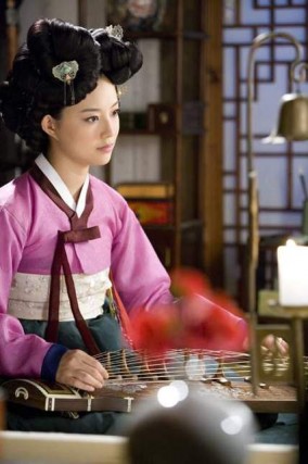 Moon Chae-won Fotoğrafı