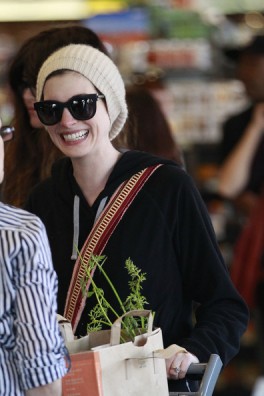 Anne Hathaway Fotoğrafı