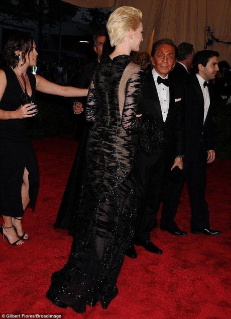 Anne Hathaway Fotoğrafı