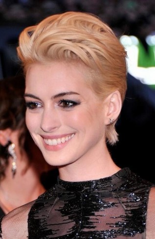 Anne Hathaway Fotoğrafı