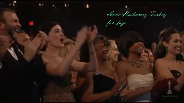 Anne Hathaway Fotoğrafı