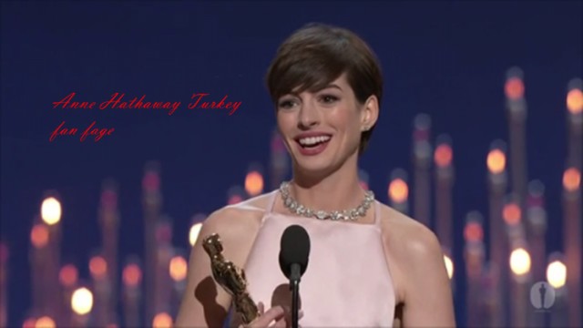 Anne Hathaway Fotoğrafı