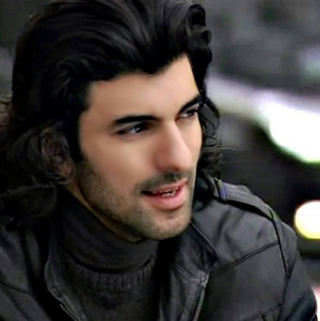 Engin Akyürek Fotoğrafı