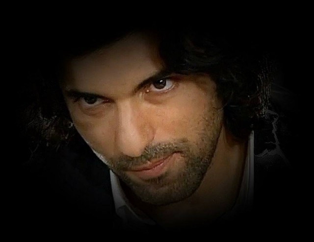 Engin Akyürek Fotoğrafı