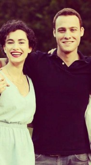 Hande Doğandemir Fotoğrafı