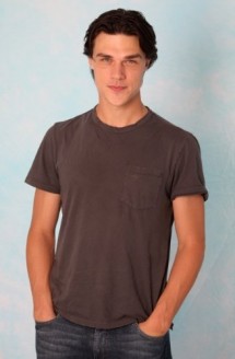 Finn Wittrock Fotoğrafı