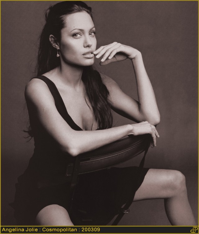 Angelina Jolie Fotoğrafları 390