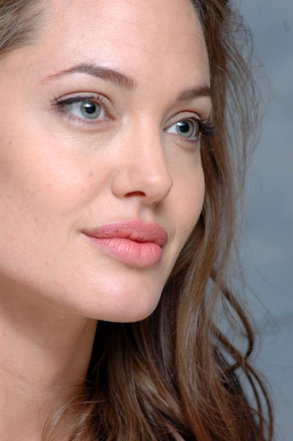 Angelina Jolie Fotoğrafları 812