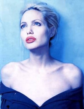 Angelina Jolie Fotoğrafları 876