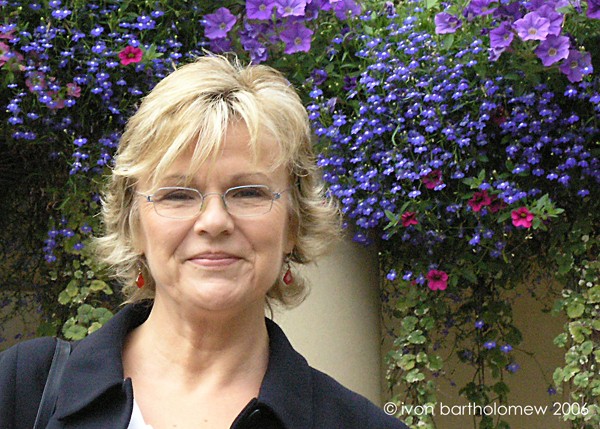 Julie Walters Fotoğrafları 3