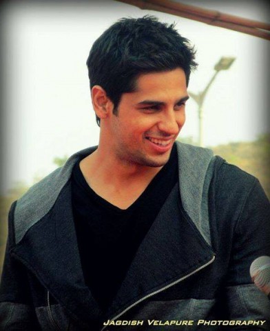 Sidharth Malhotra Fotoğrafı