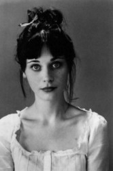 Zooey Deschanel Fotoğrafları 246