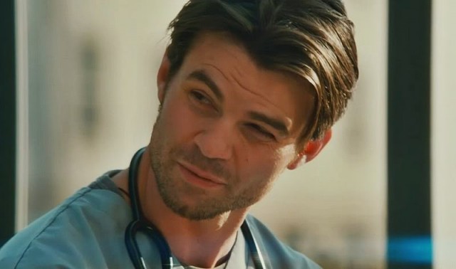 Daniel Gillies Fotoğrafı