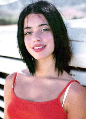 Tina Barrett Fotoğrafı