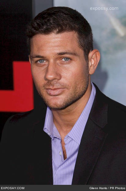 Gino Anthony Pesi Fotoğrafları 3