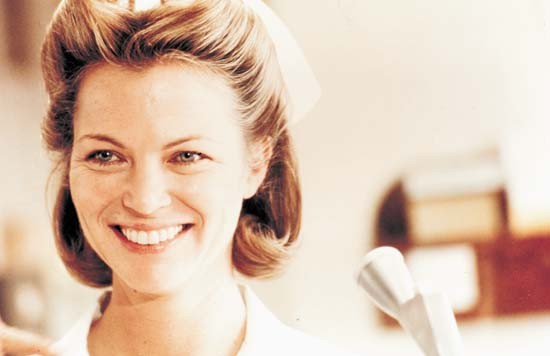 Louise Fletcher Fotoğrafları 2