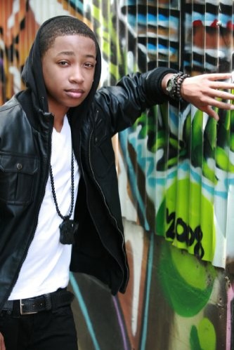 Jacob Latimore Fotoğrafı