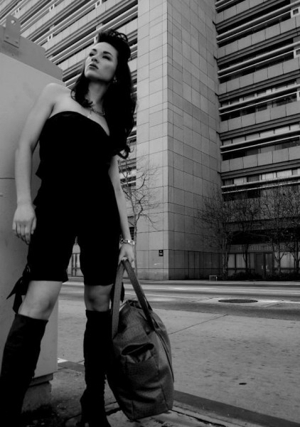 Crystal Reed Fotoğrafı