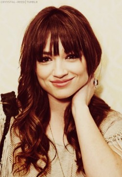 Crystal Reed Fotoğrafları 204