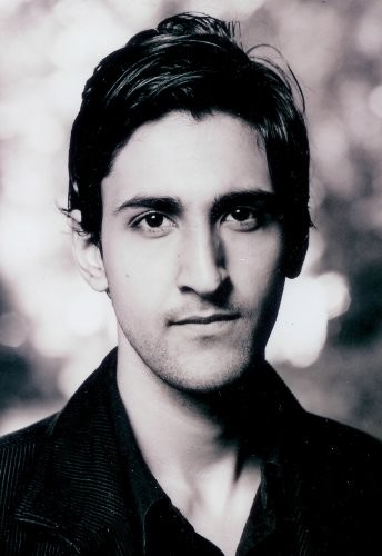Arsher Ali fotoğrafı