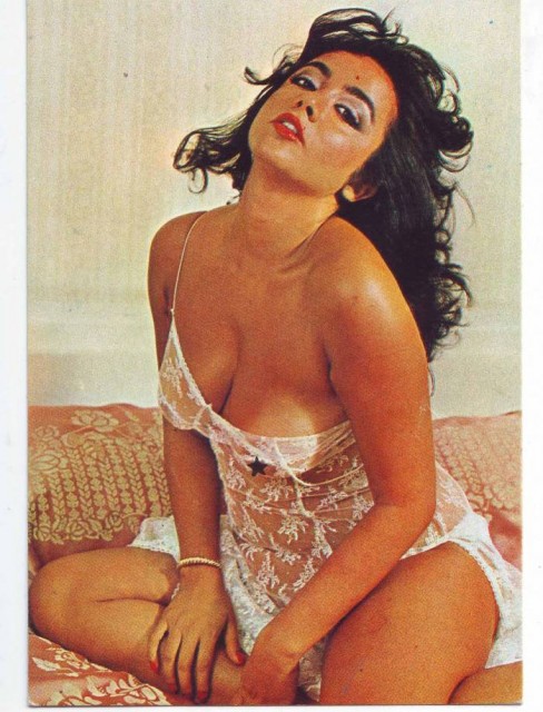 Oya Aydoğan Fotoğrafı