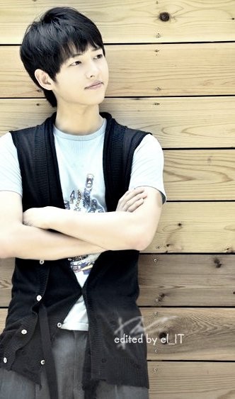 Song Joong-ki Fotoğrafı