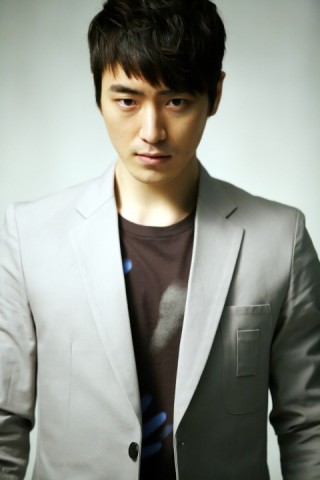 Lee Jun-hyok fotoğrafı
