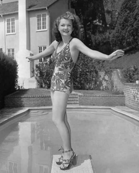 Anne Baxter Fotoğrafları 22