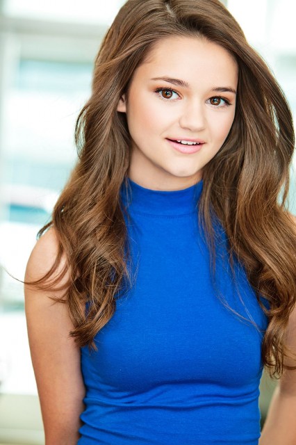 Ciara Bravo Fotoğrafları 4