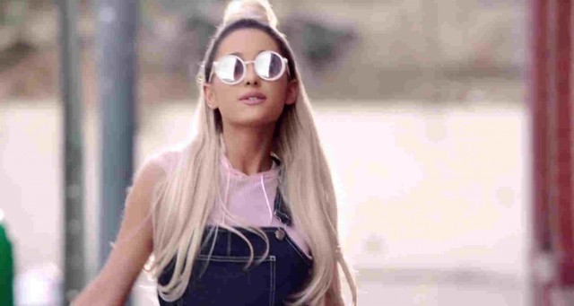 Ariana Grande Fotoğrafları 219