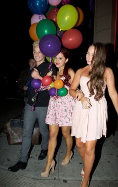 Ariana Grande Fotoğrafı