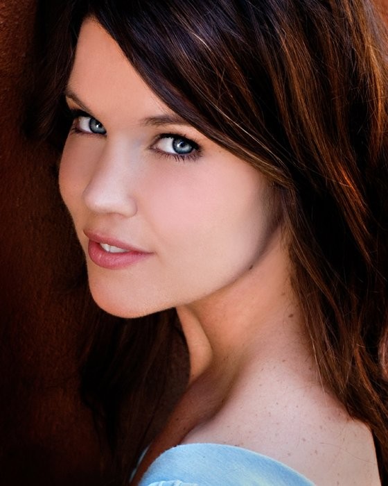 Angela Rachelle Fotoğrafı