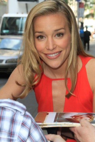 Piper Perabo Fotoğrafı