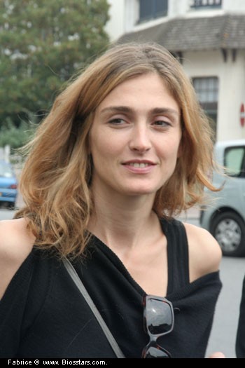 Julie Gayet Fotoğrafları 3