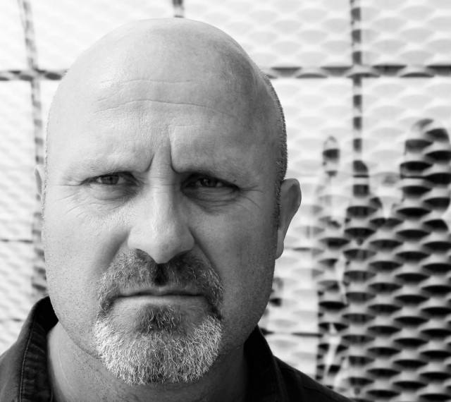 Luing Andrews Fotoğrafı