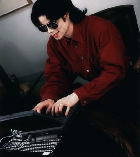 Michael Jackson Fotoğrafları 2070