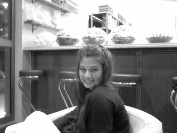 Başak Özer Fotoğrafı