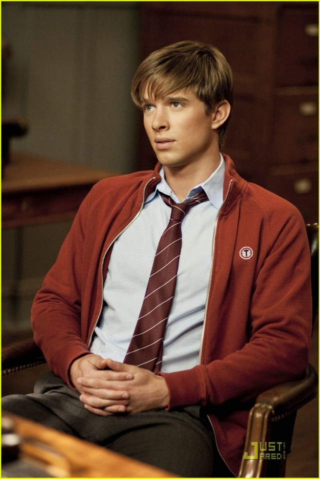 Drew Van Acker Fotoğrafı