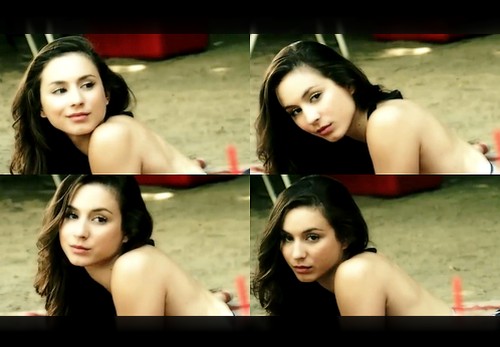 Troian Bellisario Fotoğrafı
