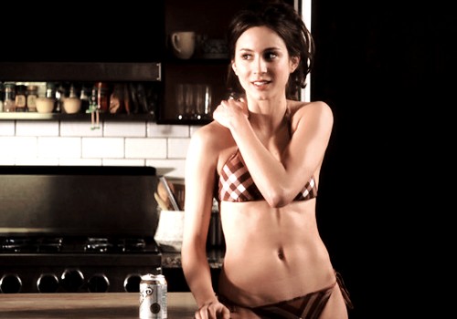 Troian Bellisario Fotoğrafı