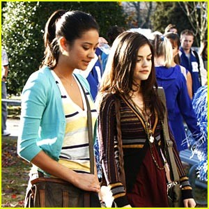 Shay Mitchell Fotoğrafı