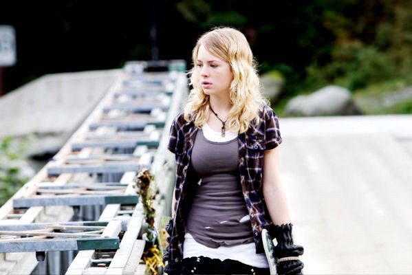 Britt Robertson Fotoğrafları 12