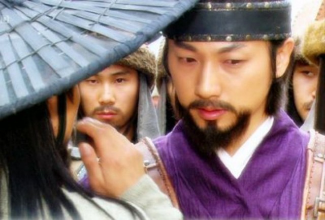 Lee Seung-hyo Fotoğrafı