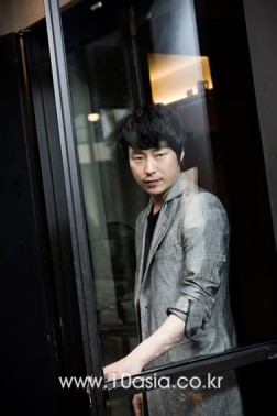 Eom Gi-joon Fotoğrafı