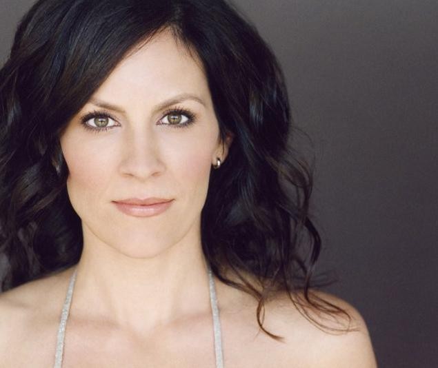 Annabeth Gish Fotoğrafları 1